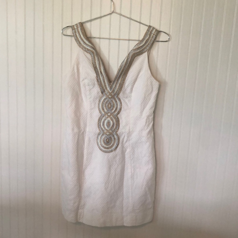 Authentic Lilly Pulitzer. USED. Valli Shift Dress. Resort White. White/Gold